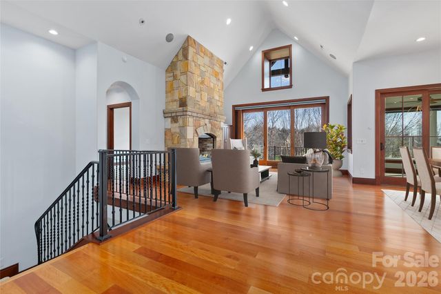 34 Foxbridge Way, Arden, NC 28704