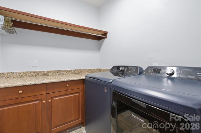 34 Foxbridge Way, Arden, NC 28704