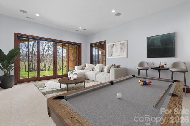 34 Foxbridge Way, Arden, NC 28704