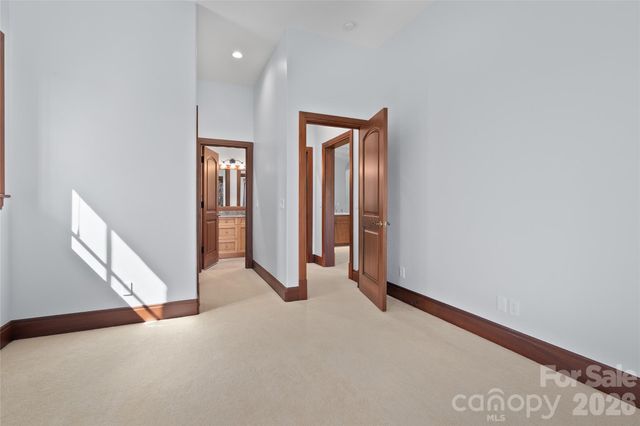 34 Foxbridge Way, Arden, NC 28704