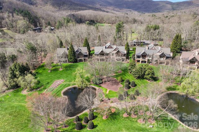 34 Foxbridge Way, Arden, NC 28704