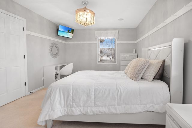 10363 Adler Cove, St. John, IN 46373