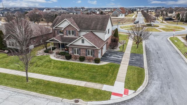 10363 Adler Cove, St. John, IN 46373