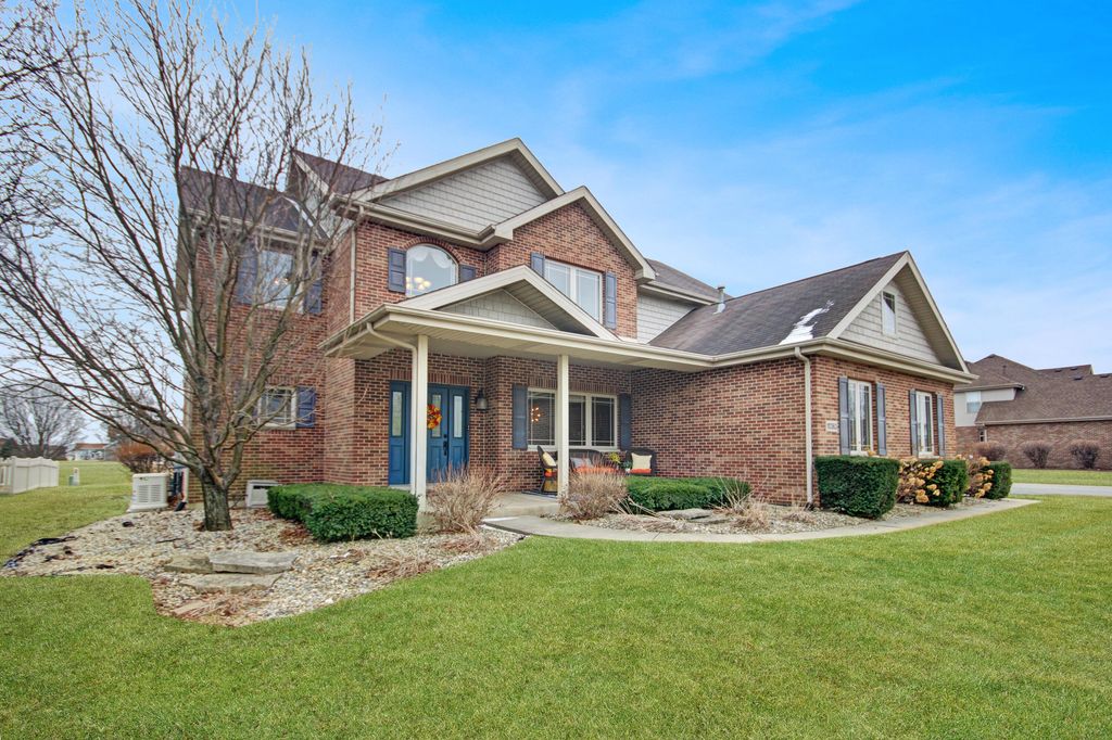 10363 Adler Cove, St. John, IN 46373