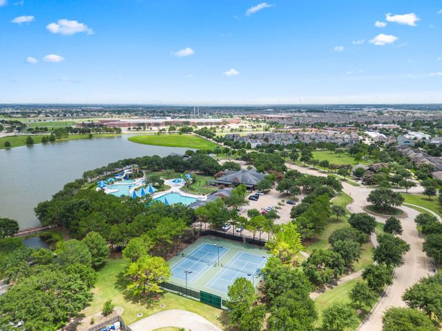 17019 Seminole Ridge Drive, Cypress, TX 77433