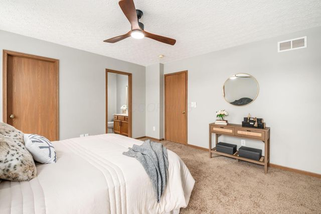 5765 Westbank Drive, Galloway, OH 43119