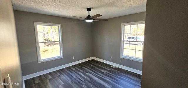 809 1st Street E, Ahoskie, NC 27910