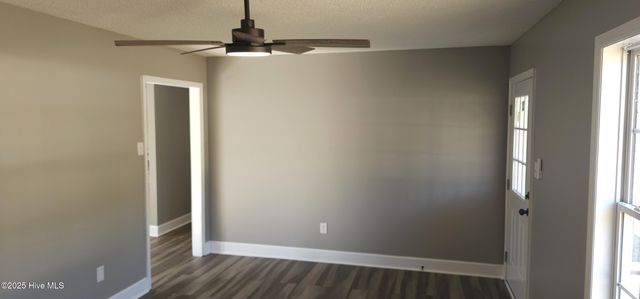 809 1st Street E, Ahoskie, NC 27910