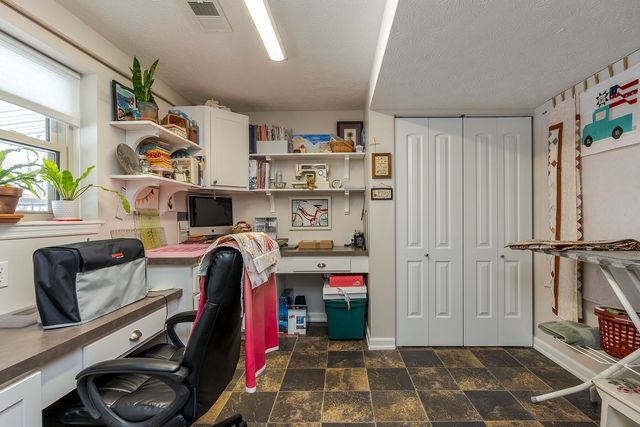 4564 Prince Albert Way, Lexington, KY 40515