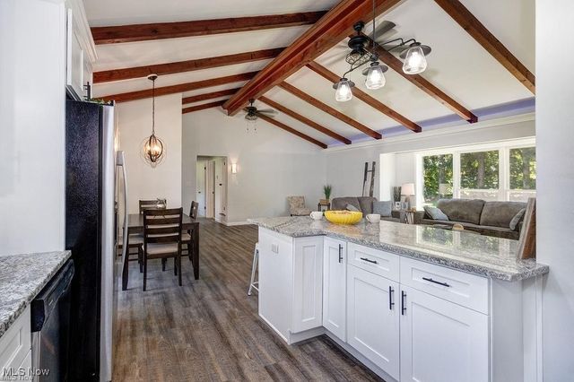 8078 Mentor Avenue, Mentor, OH 44060