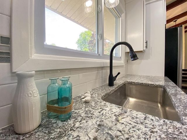 8078 Mentor Avenue, Mentor, OH 44060