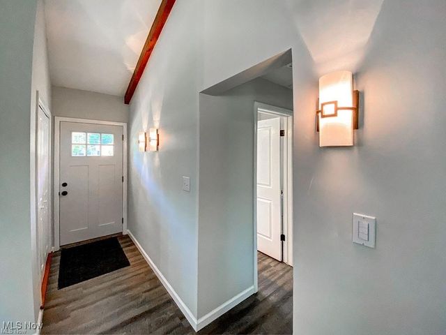 8078 Mentor Avenue, Mentor, OH 44060