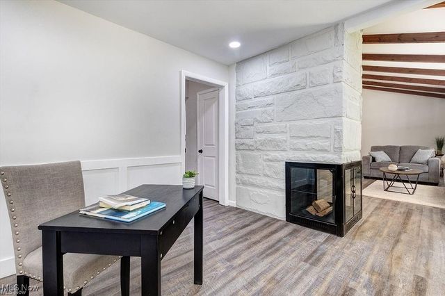 8078 Mentor Avenue, Mentor, OH 44060