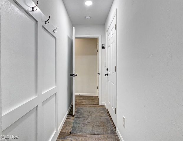 8078 Mentor Avenue, Mentor, OH 44060