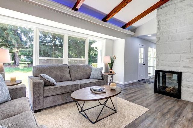 8078 Mentor Avenue, Mentor, OH 44060