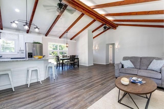 8078 Mentor Avenue, Mentor, OH 44060