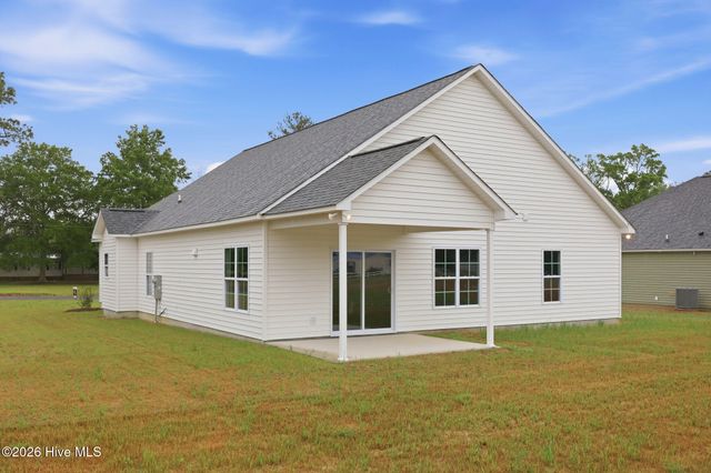 919 Albrittons Road, Kinston, NC 28504