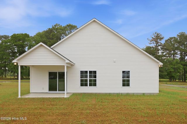 919 Albrittons Road, Kinston, NC 28504