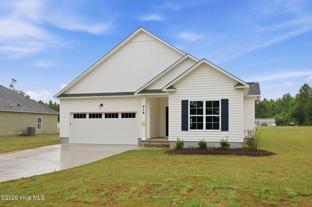 919 Albrittons Road, Kinston, NC 28504