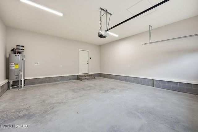 919 Albrittons Road, Kinston, NC 28504