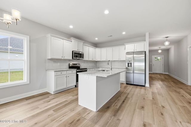 919 Albrittons Road, Kinston, NC 28504