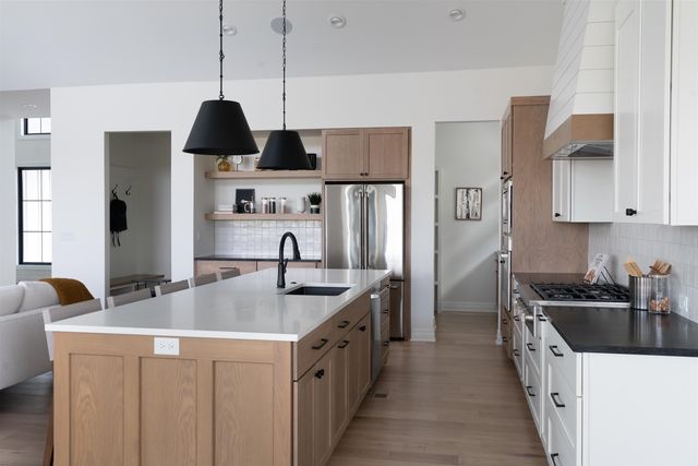 2317 N Sagebrush St, Wichita, KS 67230