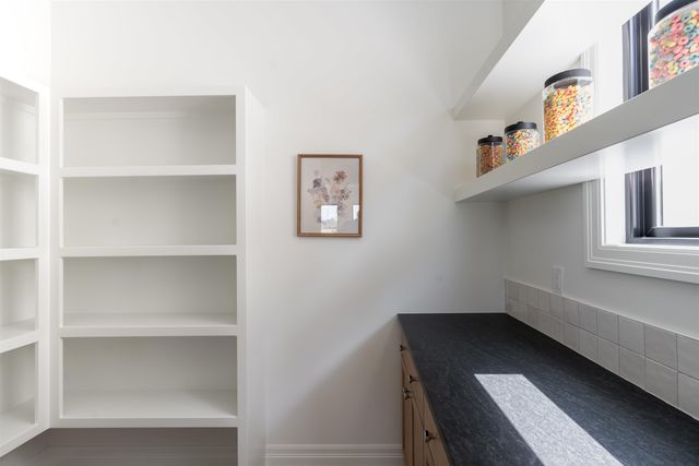 2317 N Sagebrush St, Wichita, KS 67230