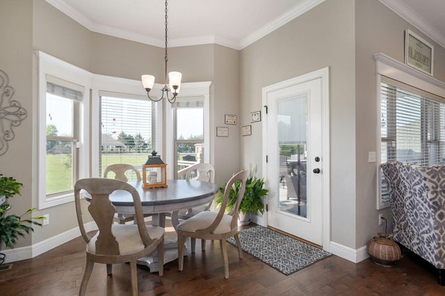 5330 E Wild Horse Drive, Springfield, MO 65802