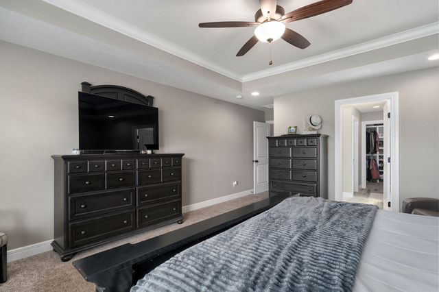 5330 E Wild Horse Drive, Springfield, MO 65802