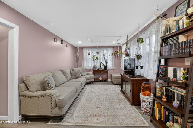 21 Anderson Street, Union Beach, NJ 07735