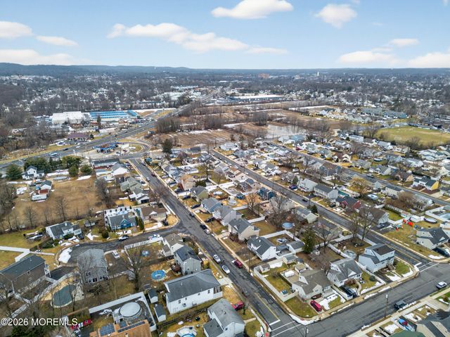 21 Anderson Street, Union Beach, NJ 07735