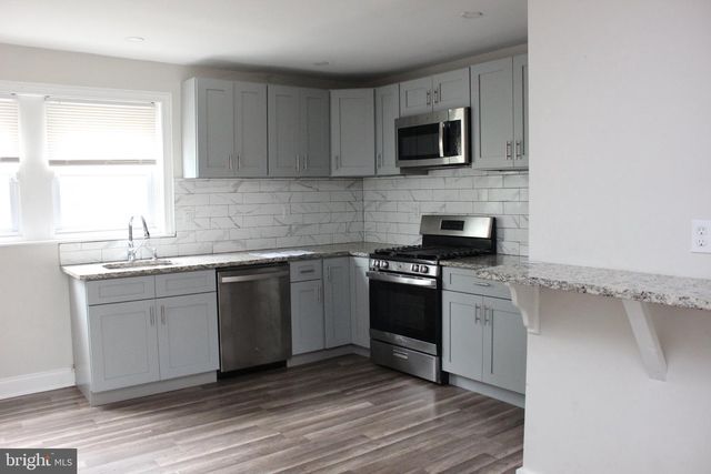 1026 HANSEN PL, Collingdale, PA 19023