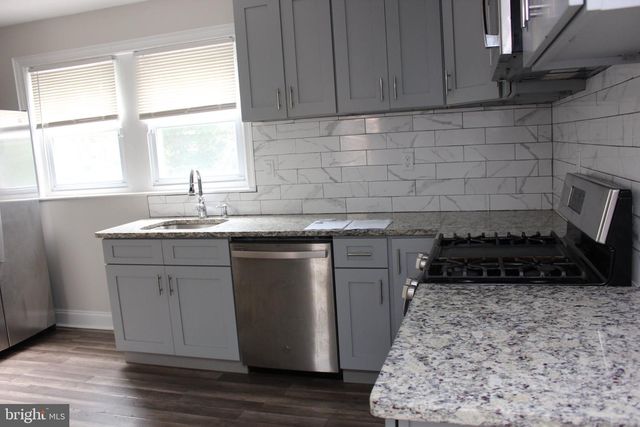 1026 HANSEN PL, Collingdale, PA 19023