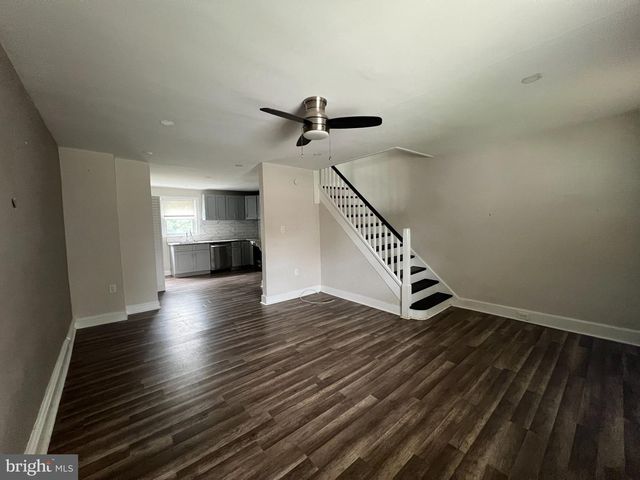 1026 HANSEN PL, Collingdale, PA 19023