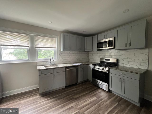 1026 HANSEN PL, Collingdale, PA 19023