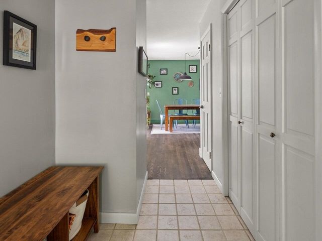 366 South Cove Road, Burlington, VT 05401