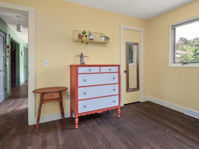 366 South Cove Road, Burlington, VT 05401