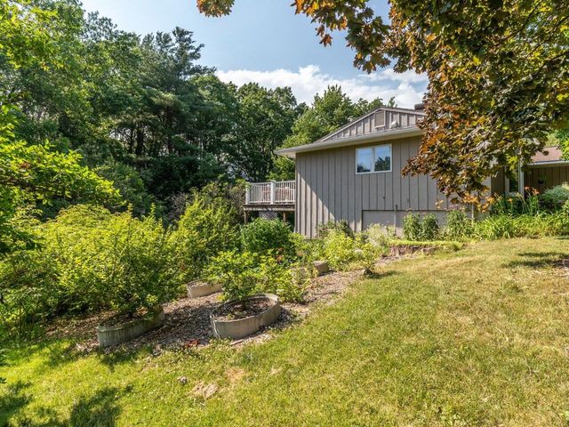 366 South Cove Road, Burlington, VT 05401