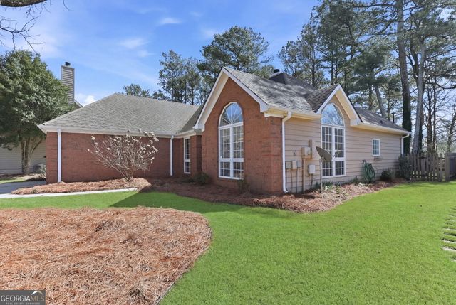 4825 Jones Bridge Woods Drive, Johns Creek, GA 30022