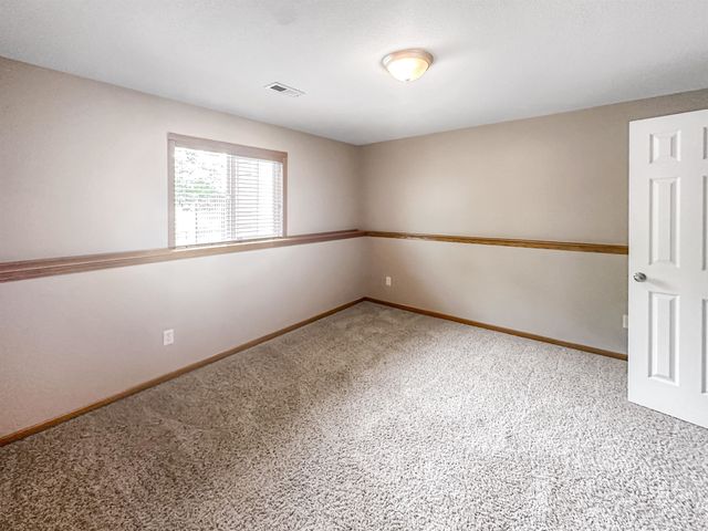 1203 S Park Hill, Derby, KS 67037