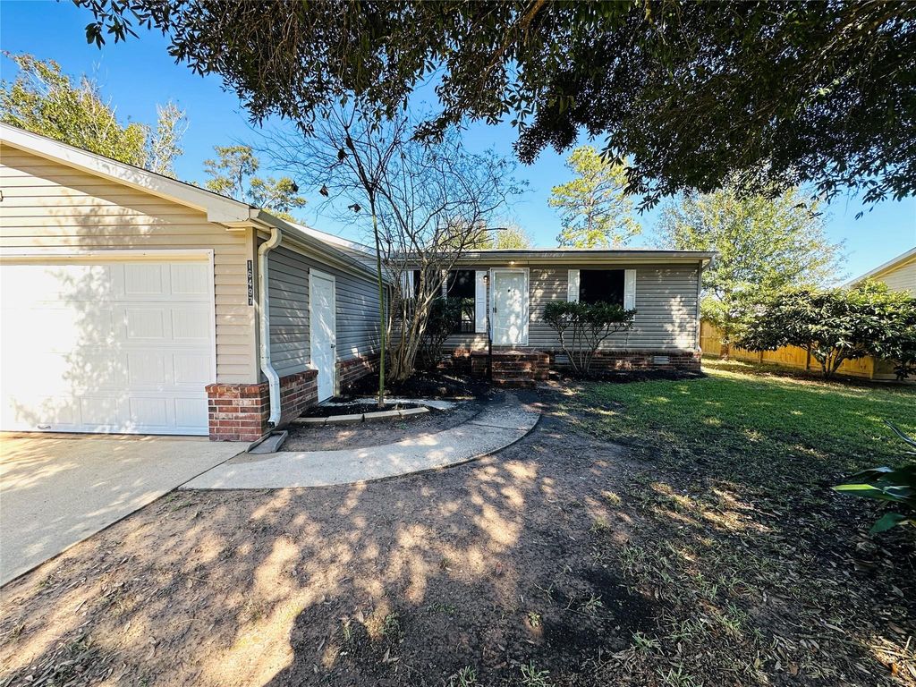 16497 Spring Rain Court, Conroe, TX 77302