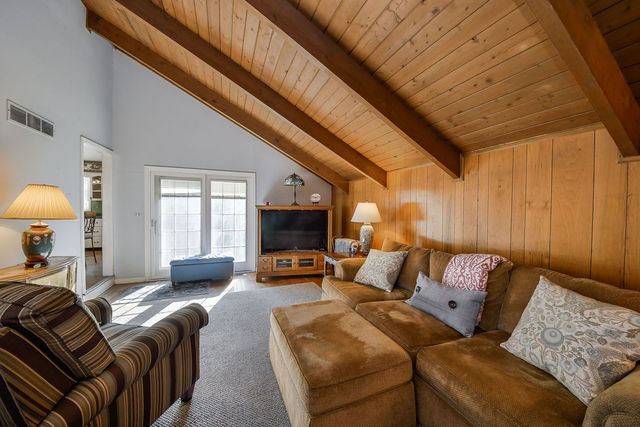 3600 Quince Court, Downers Grove, IL 60515