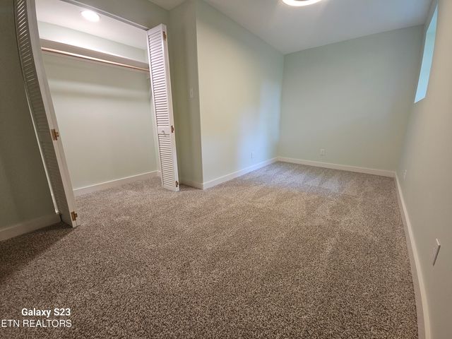 924 Lester Rd, Knoxville, TN 37920