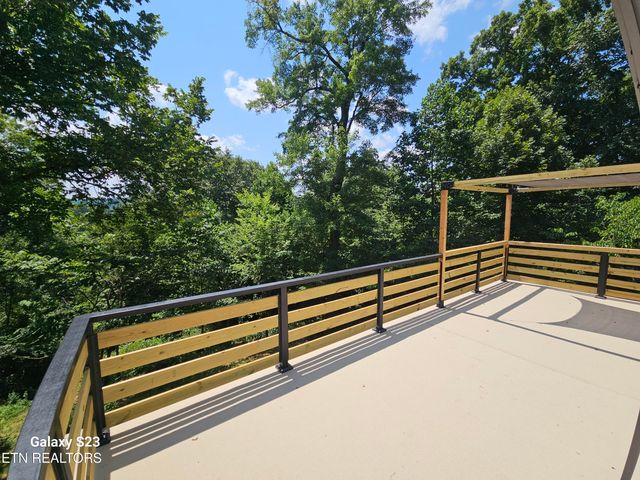 924 Lester Rd, Knoxville, TN 37920