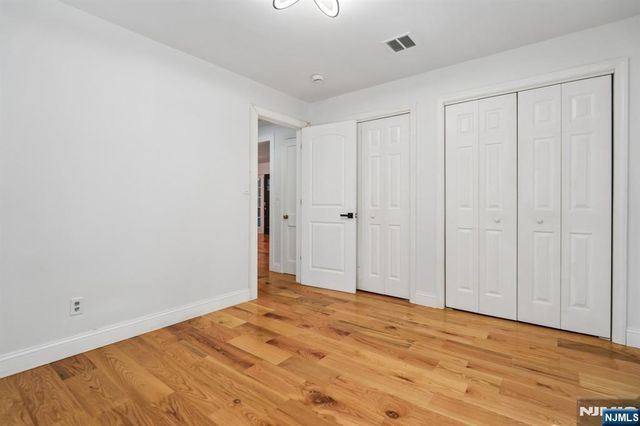 72 Sparrowbush Road, Upper Saddle River, NJ 07458