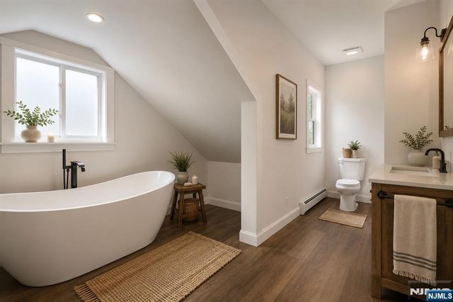 72 Sparrowbush Road, Upper Saddle River, NJ 07458
