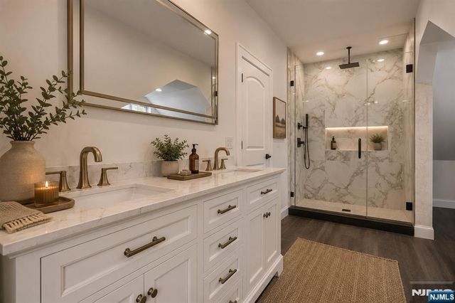 72 Sparrowbush Road, Upper Saddle River, NJ 07458
