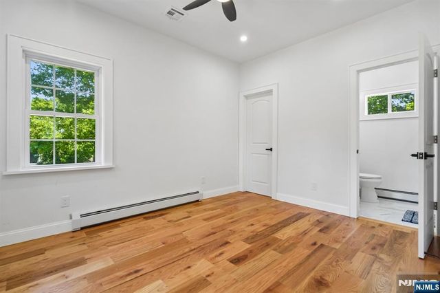 72 Sparrowbush Road, Upper Saddle River, NJ 07458