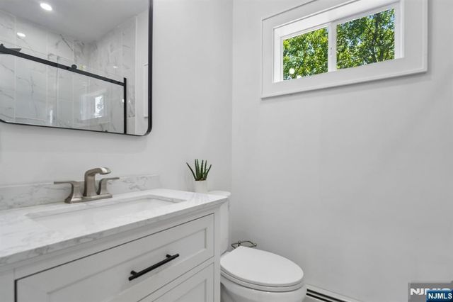 72 Sparrowbush Road, Upper Saddle River, NJ 07458