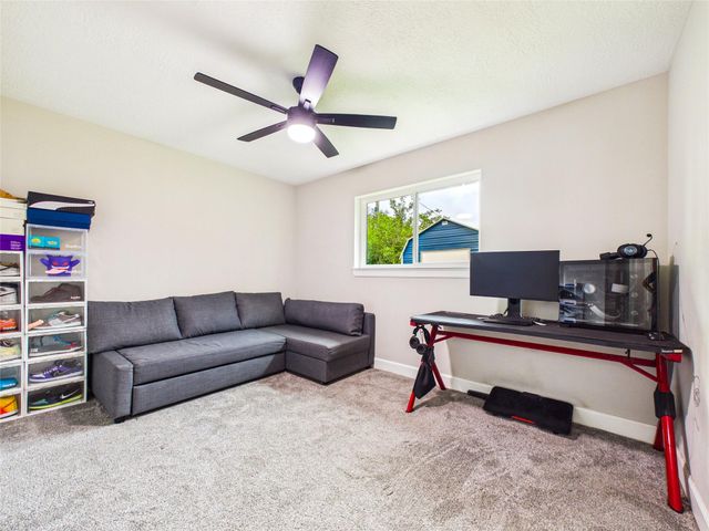 10306 Rustic Rock Road, La Porte, TX 77571